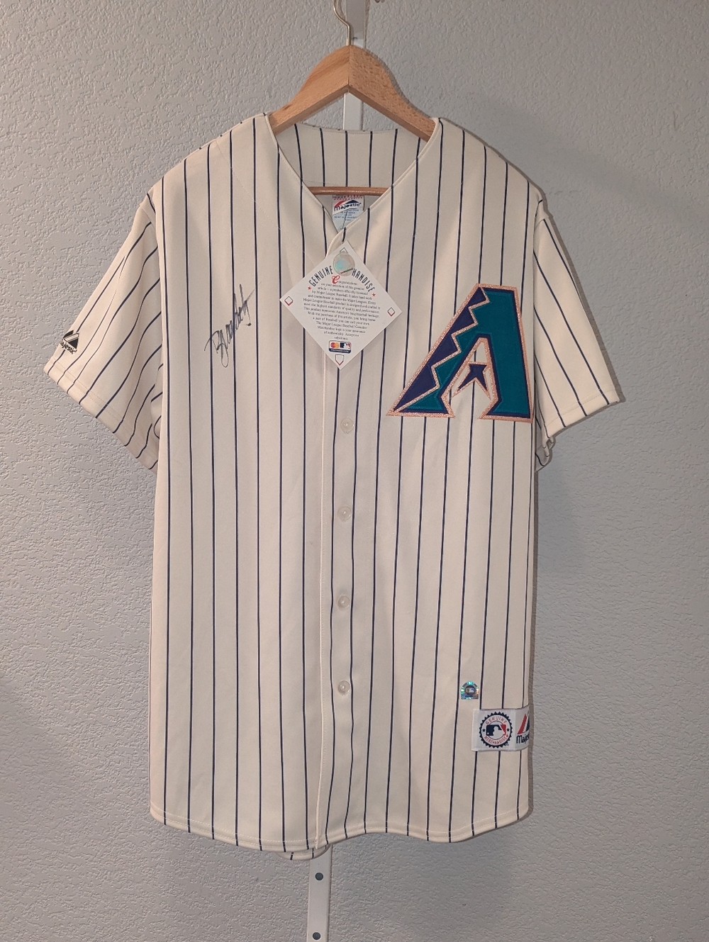 Brandon Lyon Signed Arizona Diamondbacks Vintage Majestic Jersey